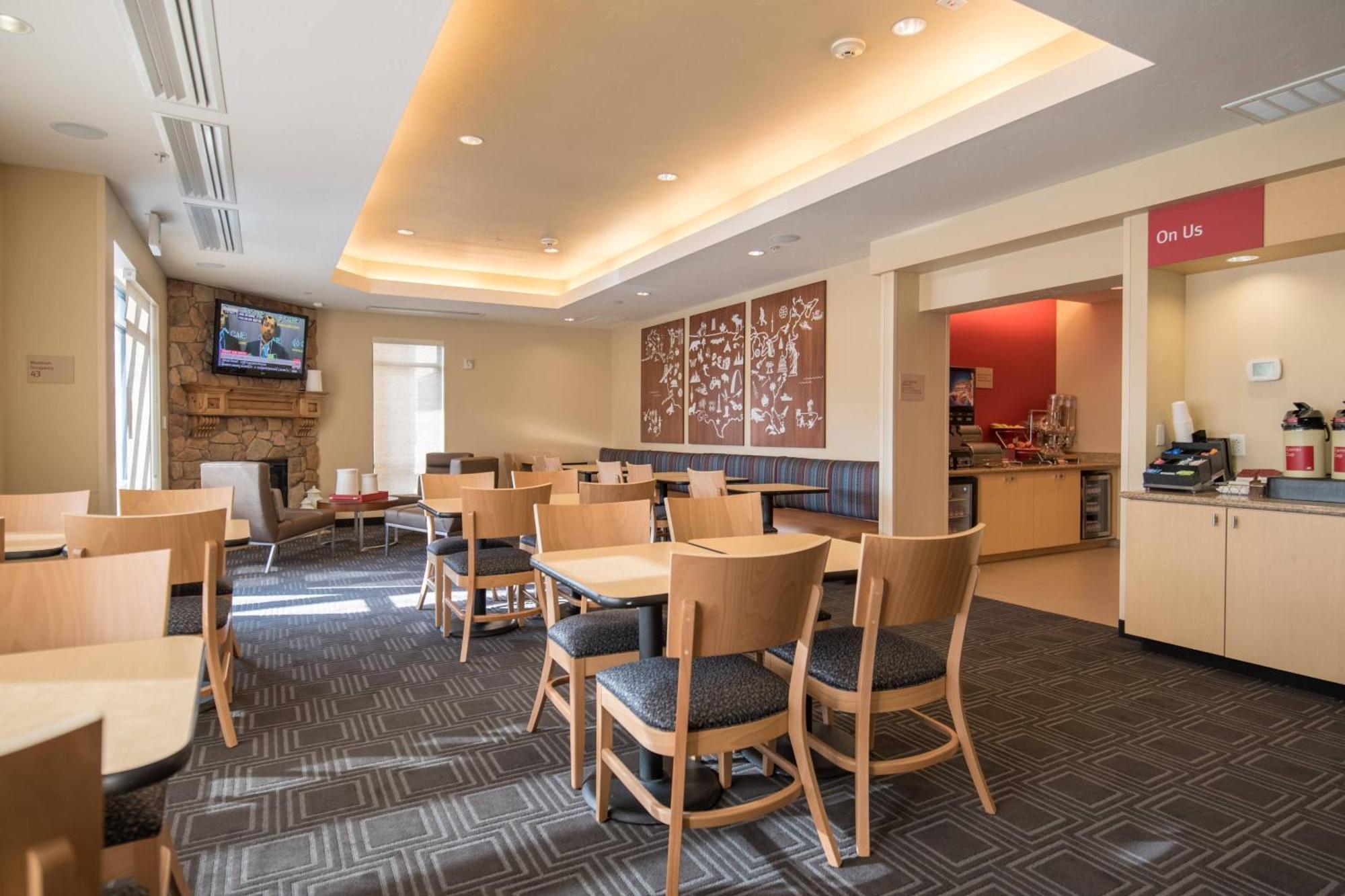 Towneplace Suites By Marriott Provo Орем Екстериор снимка
