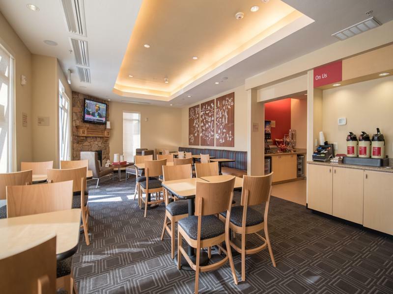 Towneplace Suites By Marriott Provo Орем Екстериор снимка
